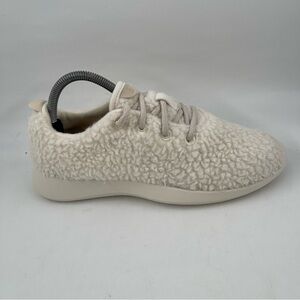 NEW! Allbirds Women’s Wool Runner Fluffs-SZ 9- White Lace-Up Shoes